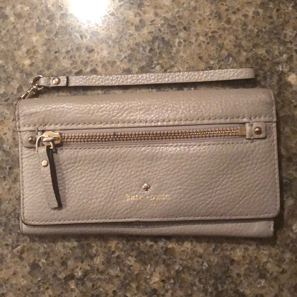 Kate Spade Clutch Wallet: Gray